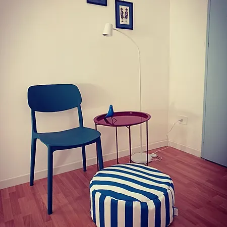 Studio64 דירה